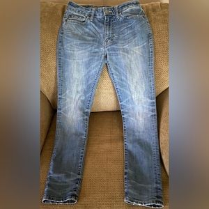 American Eagle Men’s Slim Fit Jean